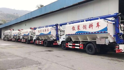 18噸國(guó)六散裝飼料車柳汽 高性價(jià)比之選，汽車經(jīng)銷商推薦